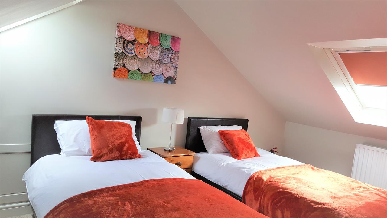 Swindon City Centre Duplex - Entercloud9Sa Экстерьер фото